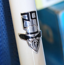 Load image into Gallery viewer, Elite BMX - Bandit BMX bike 29in