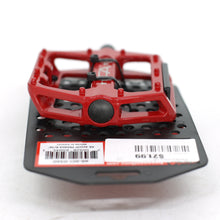 Load image into Gallery viewer, Free Agent Aluminum Platform Bicycle Pedals 9/16 - Live4Bikes