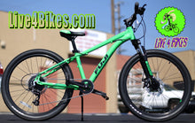 Load image into Gallery viewer, Fuji Dynamite 24&quot; Comp Kids mountain bike 9 speed-Live4Bikes