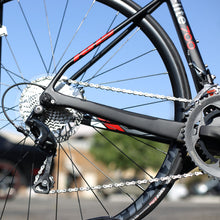 Load image into Gallery viewer, KHS Flite 700 Road Bike | Hydraulic Disc brakes