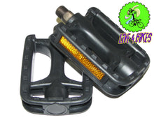 Load image into Gallery viewer, 9/16&quot; replacement  Plastic Pedals 9/16 black -Live 4 Bikes