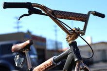 Load image into Gallery viewer, Throne Goon - Modelo BMX bike 29in