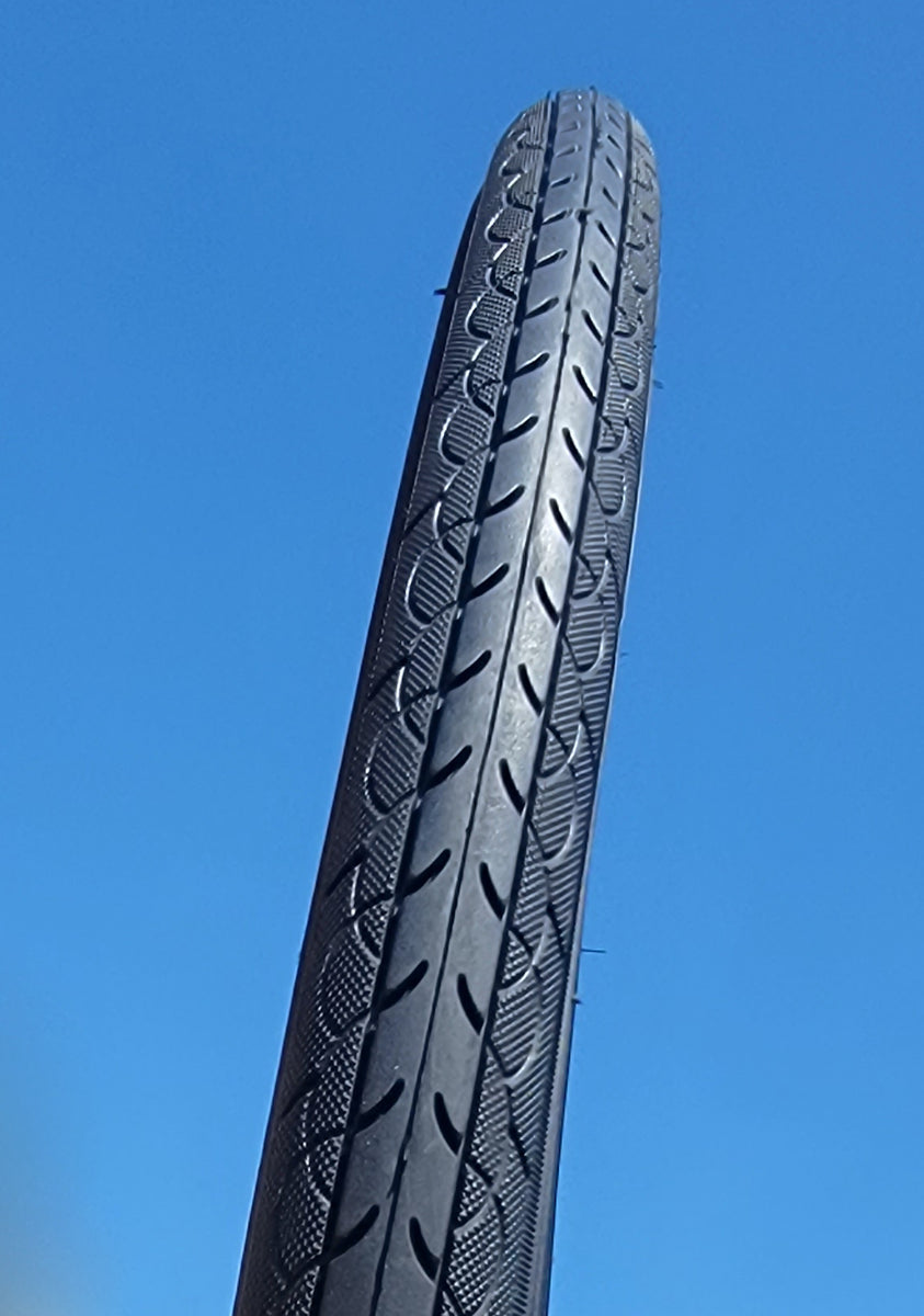 700x35 bike tire on sale