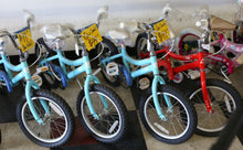 Load image into Gallery viewer, Fuji Rookie 16in Kids bike | Multi Colors