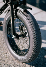 Load image into Gallery viewer, 26 x 4.0 eBike Tire City Thorn Proof Fat E-bike Tire| Anti Puncture