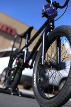 Load image into Gallery viewer, FreeAgent Novus Matte Black  Bmx
