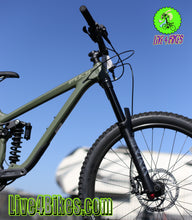 Load image into Gallery viewer, Fuji Auric LT 1.5 Full Suspension Mountain Bike 15 in - Live4Bikes