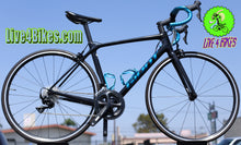 Load image into Gallery viewer, Giant TCR 2 Road bike carbon fiber Shimano 105 Pre Owned 54 cm Medium 2022- LIve. 4 bikes