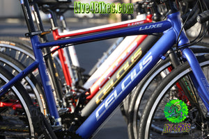 Road Bike w/ Disc Brakes 49cm | Celcius Luxe
