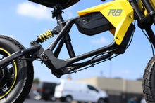 Load image into Gallery viewer, Hyper Gogo R8 Small 16in Ebike | 500w 15.5 MPH