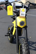Load image into Gallery viewer, Hyper Gogo R8 Small 16in Ebike | 500w 15.5 MPH