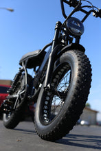 Load image into Gallery viewer, Nakto F2 motor Style Ebike | 500w Moped Style Electric