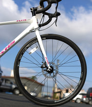 Load image into Gallery viewer, Flite 150 S White Sport Road Bike