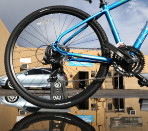 KHS UltraSport 1.0 Hybrid Bike W/ Disc Brakes Blue  - Live4bikes