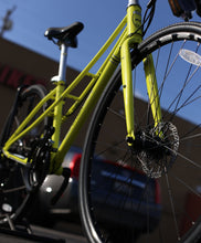 Load image into Gallery viewer, Urban Xcape Disc S Pow Green Disc Commuter Bike