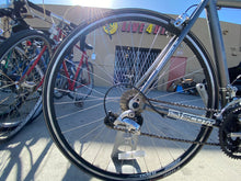 Load image into Gallery viewer, Used Scott Speedster Road Bike -Live4Bikes