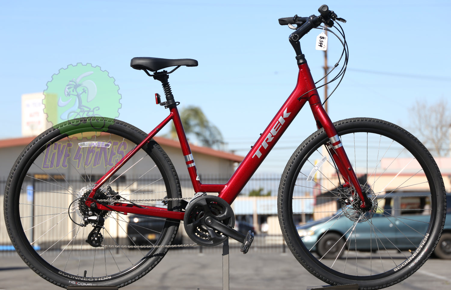 Trek Versa 2 Hybrid City Bike Step Through Hydraulic brakes 17 in -Live 4 bikes